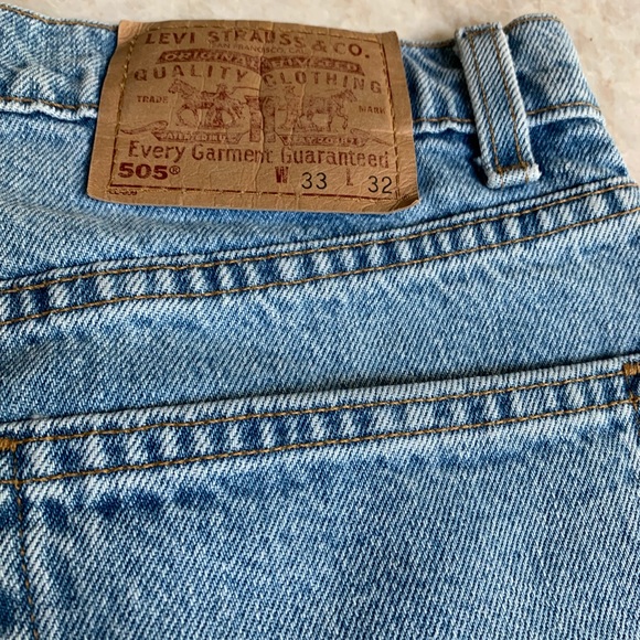 Repurposed Levi’s jeans with leather patchwork. Levi’s 505 regular fit - Picture 9 of 11